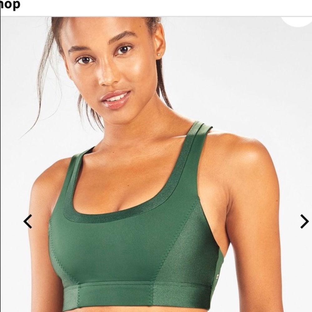 NWT Fabletics Paige Low Impact Sports Bra